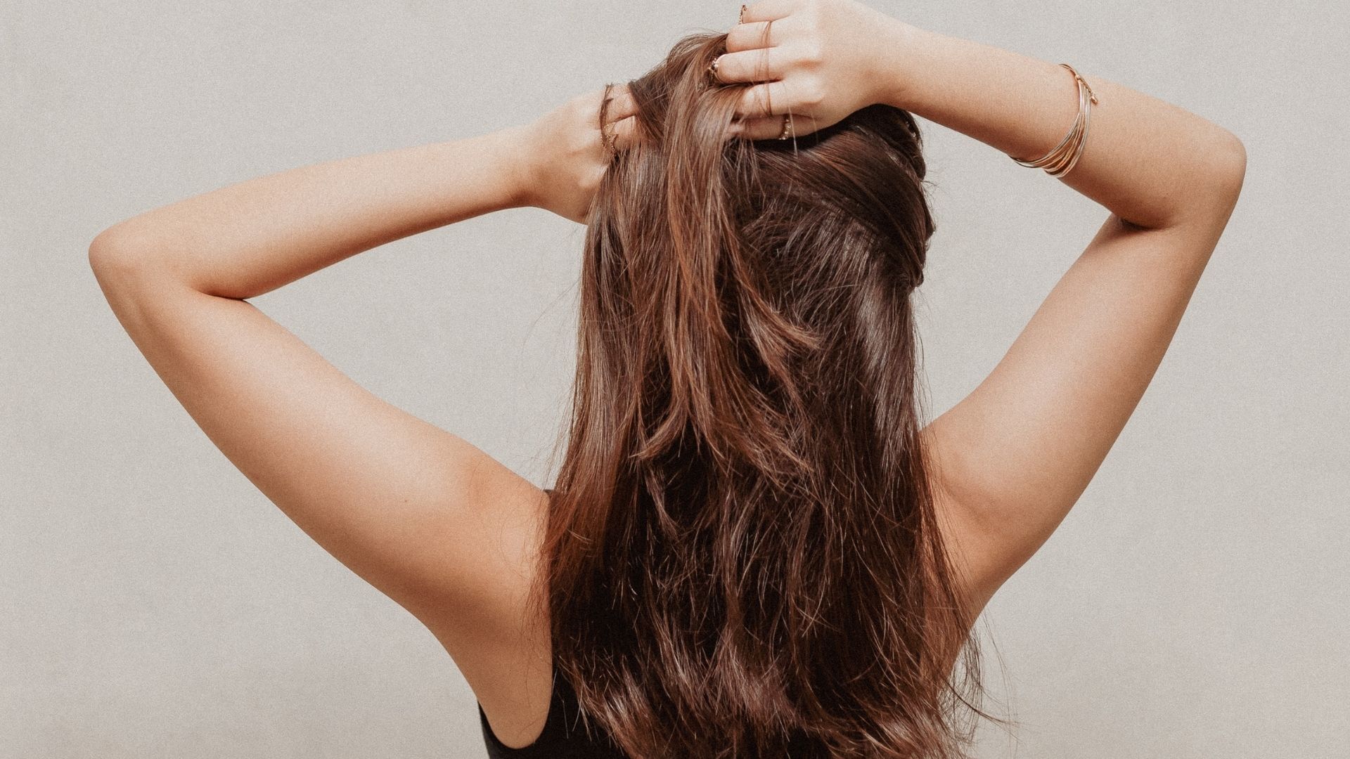 5 Home Remedies to Improve and Prevent Split Ends