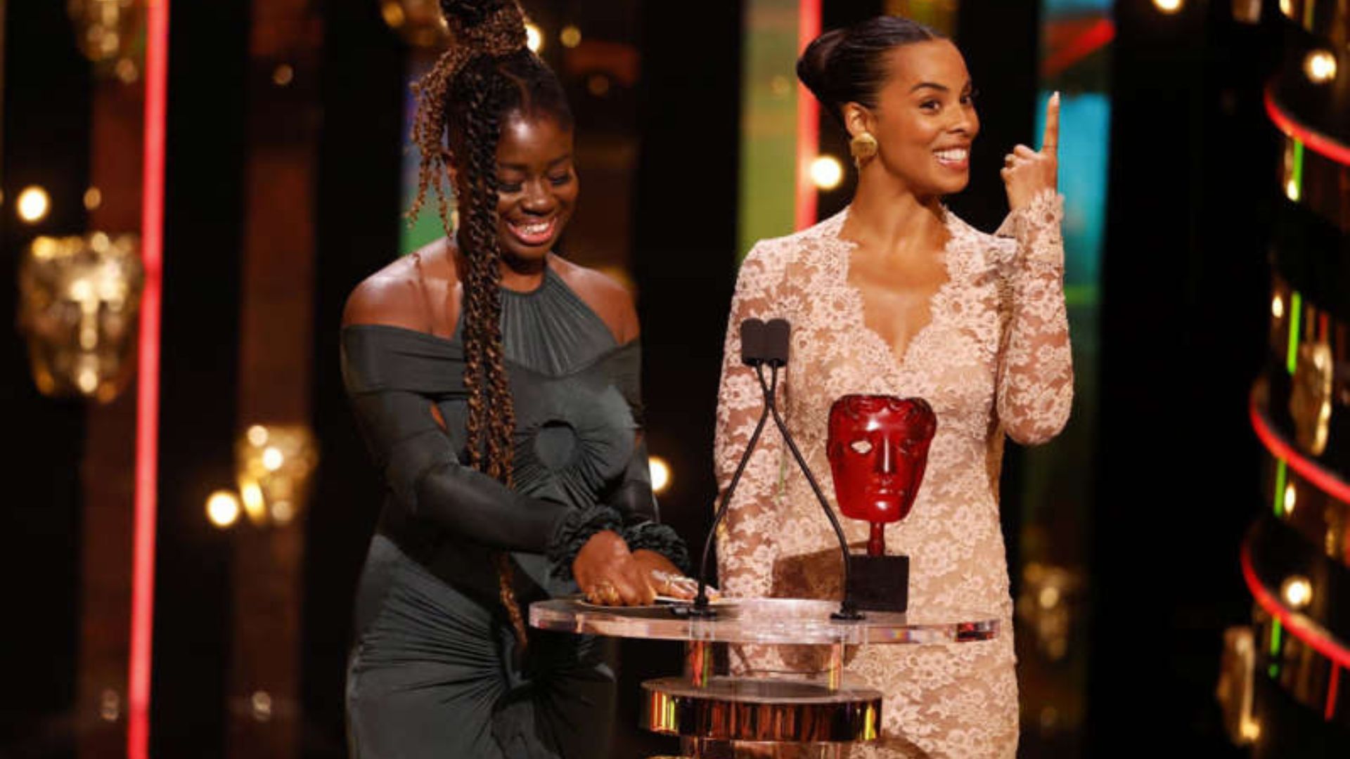 Baftas 2022 Rochelle Humes won hearts by utilizing sign language