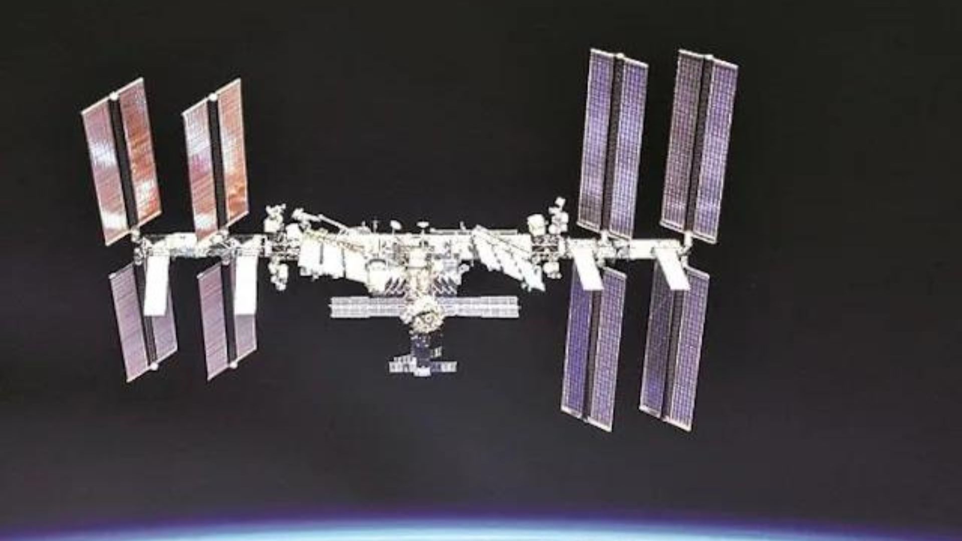 Russia to drag out of International Space Station Roscosmos