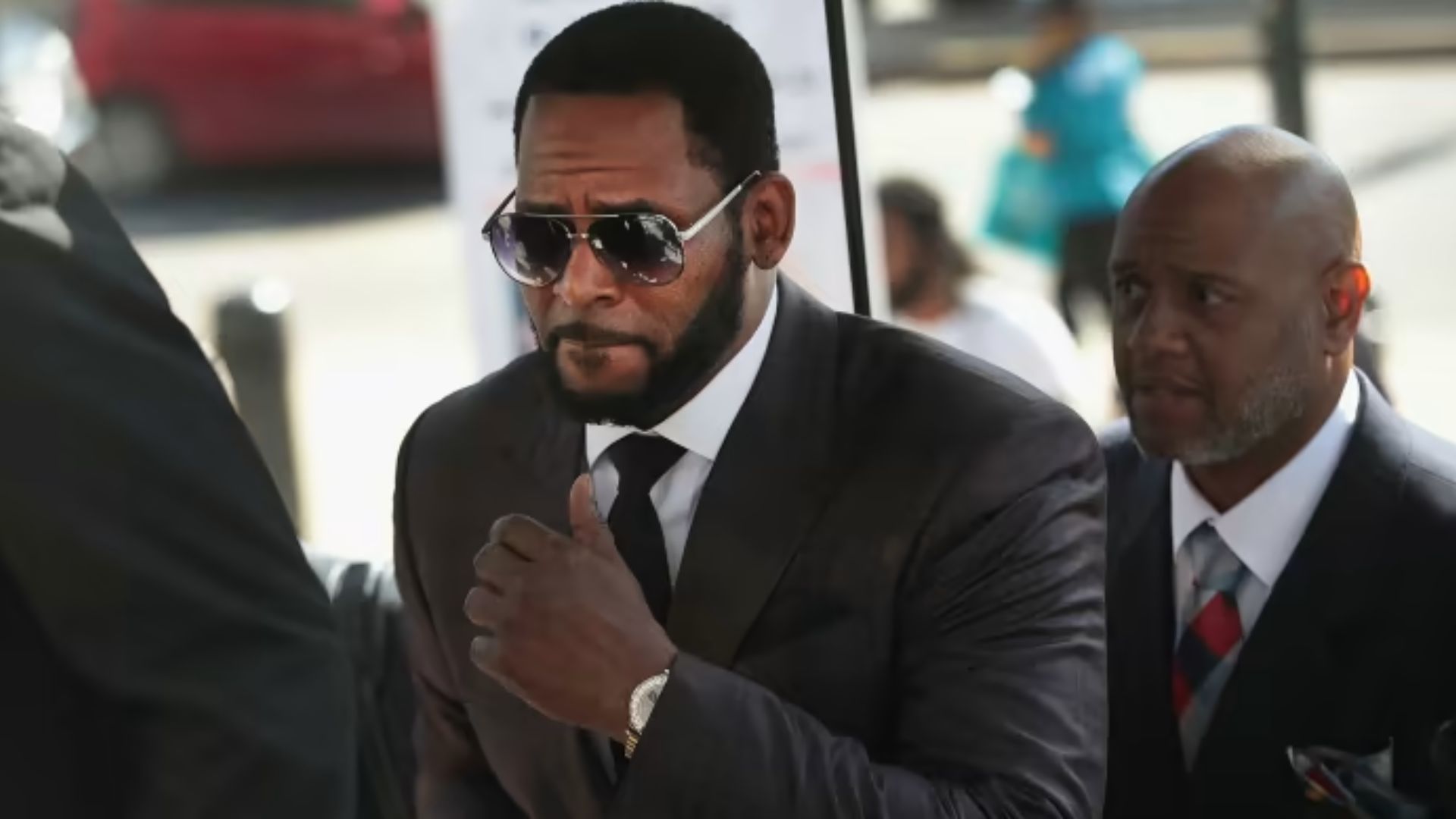 R&B singer R Kelly condemned to 30 years in prison