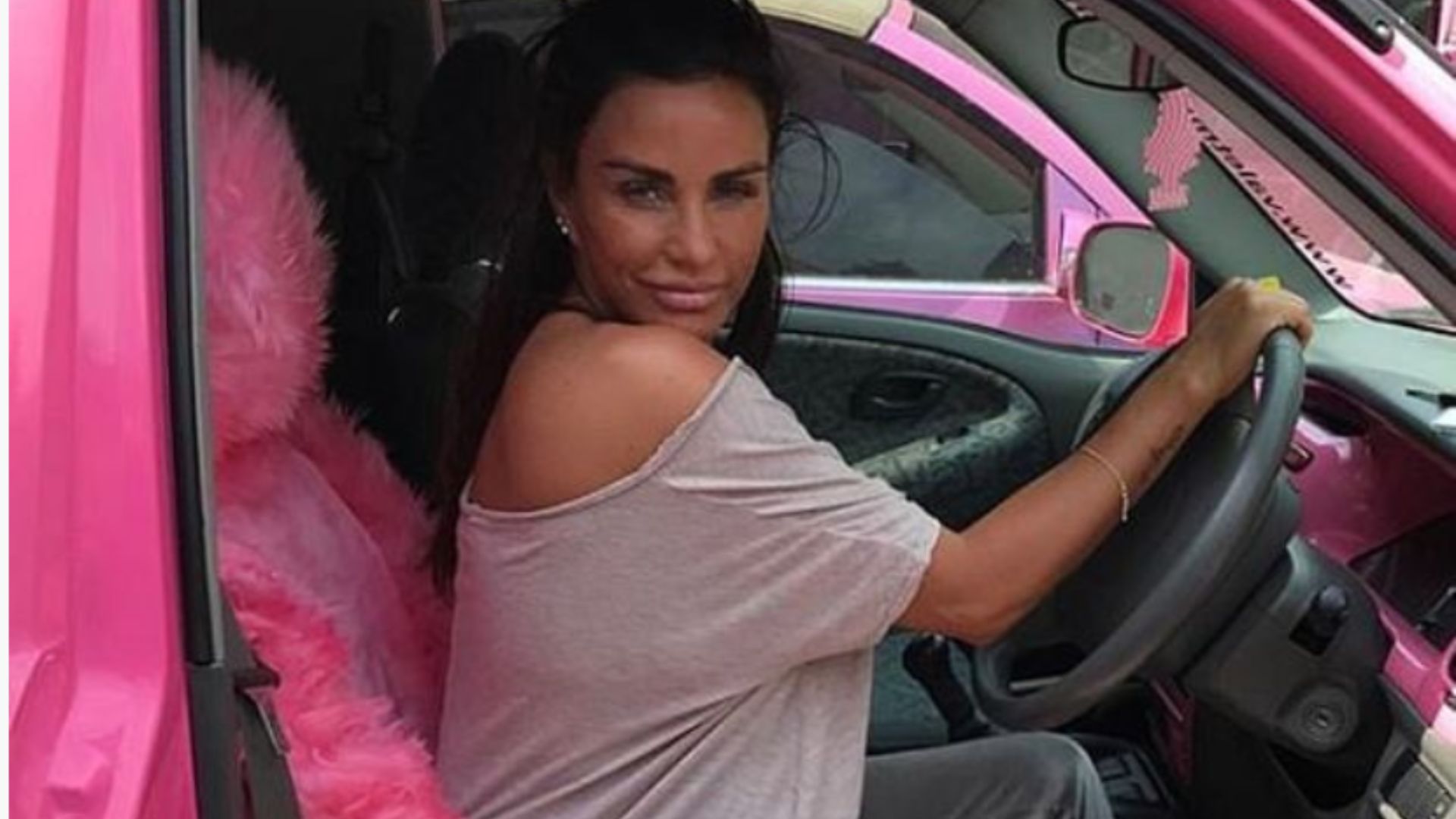 Katie Prices £140k pink Range Rover for drink-drive vomit detention