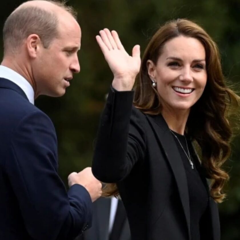 Kate Middleton wears Sovereigns pearl earrings